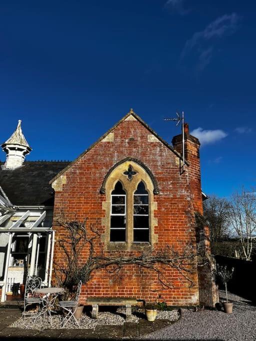The Old School House Retreat Apartment Tibberton  ภายนอก รูปภาพ