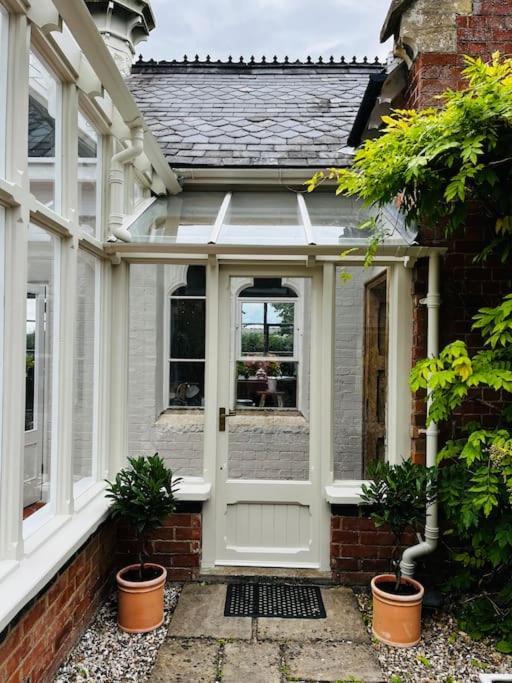 The Old School House Retreat Apartment Tibberton  ภายนอก รูปภาพ