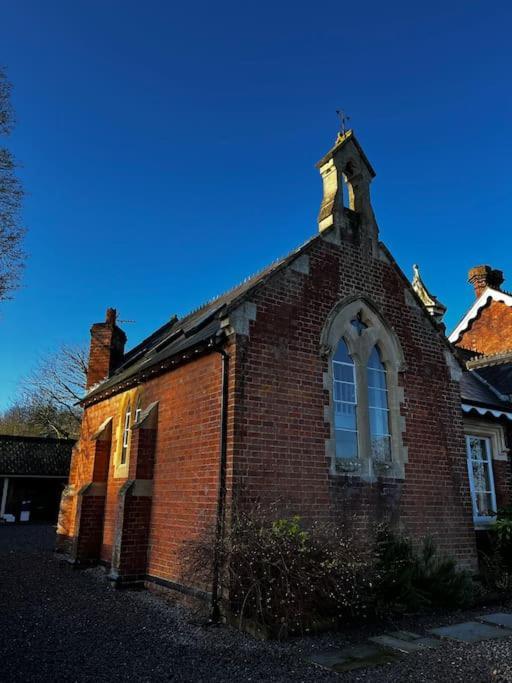 The Old School House Retreat Apartment Tibberton  ภายนอก รูปภาพ